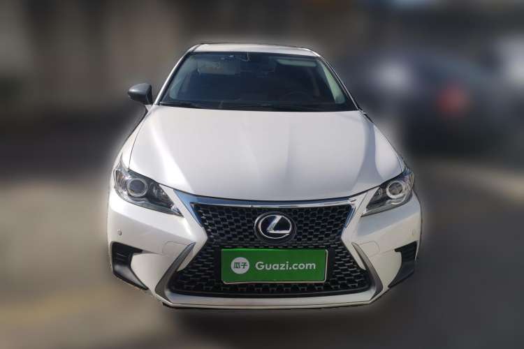 Used Lexus CT 2017 CT200h Comfort Edition Monochrome China V Standard Front