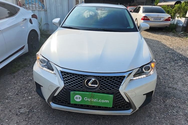 Used Lexus CT 2017 CT200h Comfort Edition Monochrome China V Standard Front