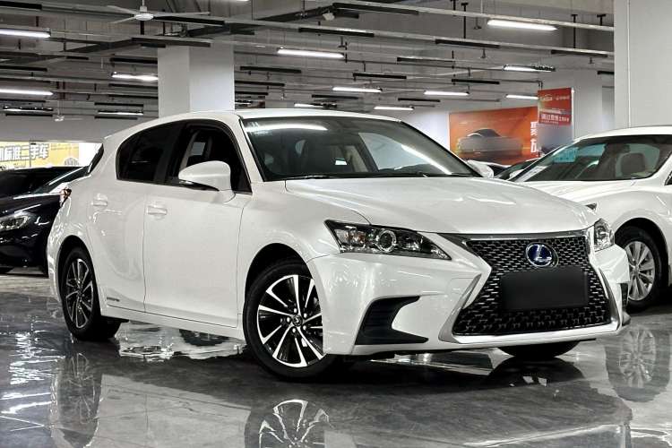 Used Lexus CT 2017 CT200h Elite Edition Monotone China VI Front Right 45 Deg
