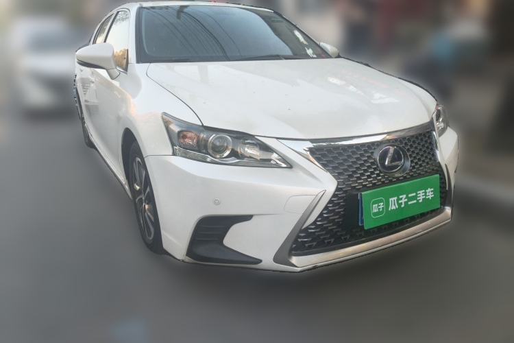 Used Lexus CT 2017 CT200h Elite Edition Monotone China VI Front Right 45 Deg