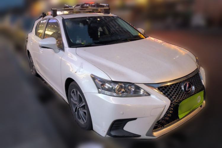 Used Lexus CT 2017 CT200h Comfort Edition Monochrome China VI Front Right 45 Deg