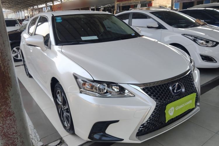 Used Lexus CT 2017 CT200h Elite Edition Monotone China VI Front Right 45 Deg