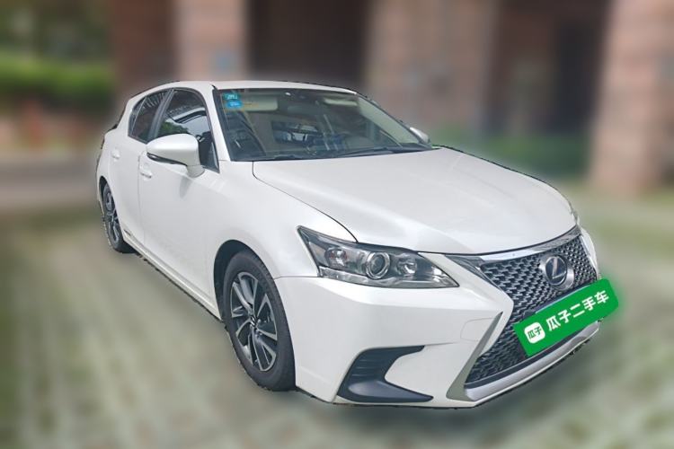 Used Lexus CT 2017 CT200h Comfort Edition Monochrome China V Standard Front Right 45 Deg