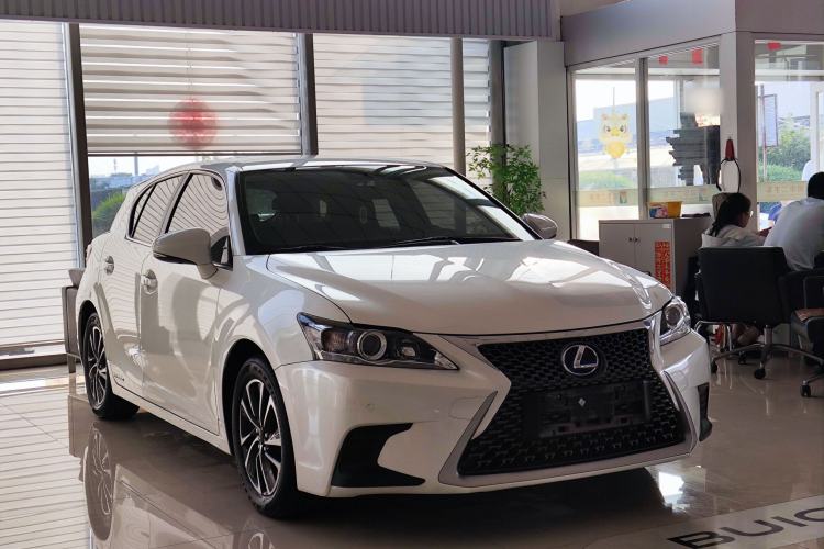 Used Lexus CT 2017 CT200h Elite Edition Monotone China VI Front Right 45 Deg