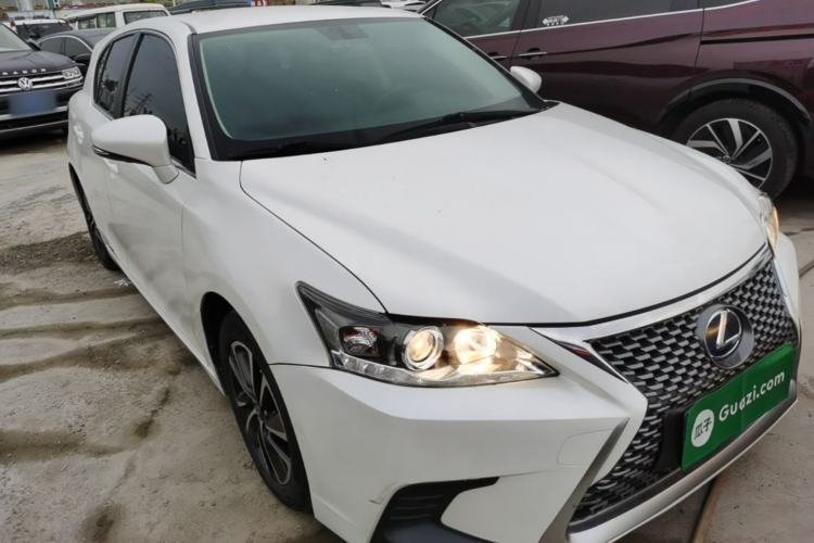Used Lexus CT 2017 CT200h Elite Edition Solid Color China V Standard Front Right 45 Deg