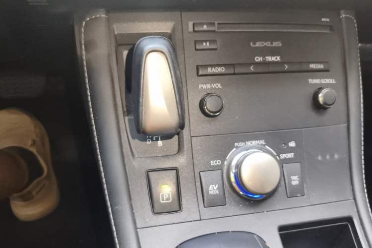 Used Lexus CT 2017 CT200h Comfort Edition Monochrome China V Standard Gear Lever