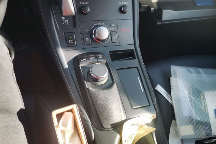 Used Lexus CT 2017 CT200h Comfort Edition Monochrome China V Standard Gear Lever
