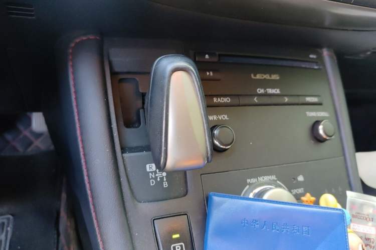 Used Lexus CT 2017 CT200h Comfort Edition Monochrome China VI Gear Lever