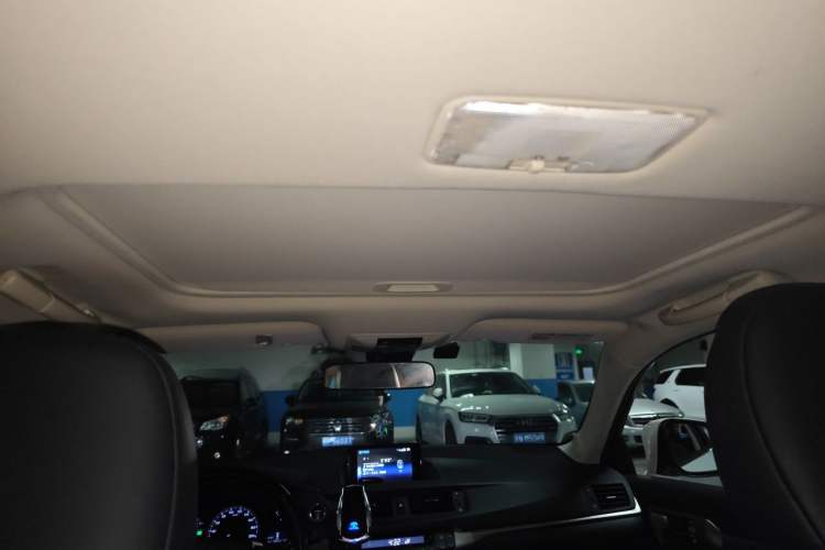 Used Lexus CT 2017 CT200h Comfort Edition Monochrome China V Standard Headliner
