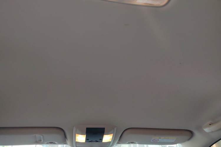 Used Lexus CT 2017 CT200h Elite Edition Two-Tone China V Standard Headliner