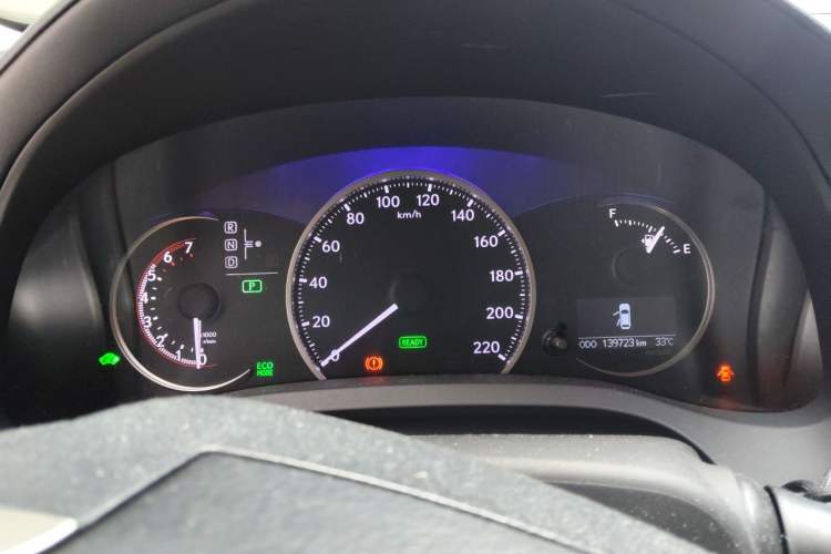 Used Lexus CT 2017 CT200h Comfort Edition Two-Tone China V Standard Instrument Cluster