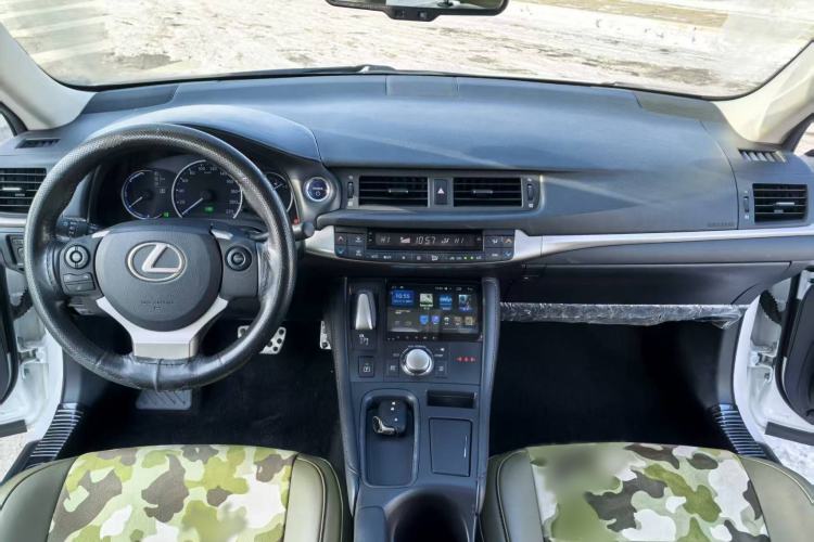 Used Lexus CT 2017 CT200h Elite Edition Solid Color China V Standard Interior 1