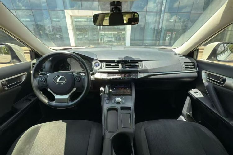 Used Lexus CT 2017 CT200h Elite Edition Solid Color China V Standard Interior 1