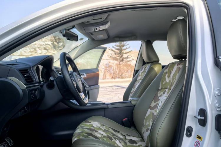 Used Lexus CT 2017 CT200h Elite Edition Solid Color China V Standard Interior 2