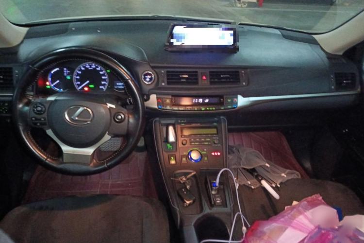 Used Lexus CT 2017 CT200h Elite Edition Solid Color China V Standard Interior 2