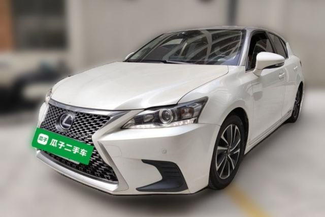Used Lexus CT 2017 CT200h Comfort Edition Two-Tone China V Standard