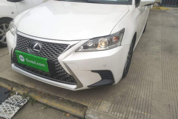 Used Lexus CT 2017 CT200h Elite Edition Solid Color China V Standard Left Front Headlight