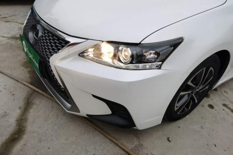 Used Lexus CT 2017 CT200h Elite Edition Solid Color China V Standard Left Front Headlight
