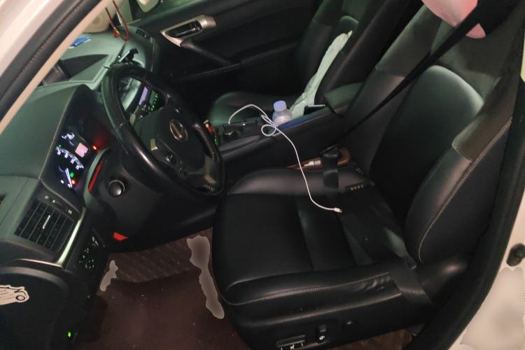 Used Lexus CT 2017 CT200h Comfort Edition Monochrome China V Standard Left Front Seat