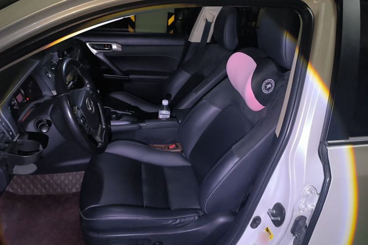 Used Lexus CT 2017 CT200h Comfort Edition Monochrome China V Standard Left Front Seat