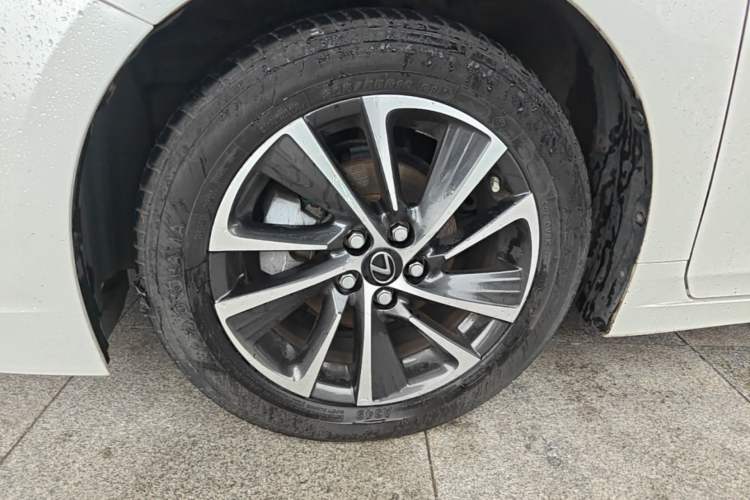 Used Lexus CT 2017 CT200h Elite Edition Monotone China VI Left Front Wheel Hub