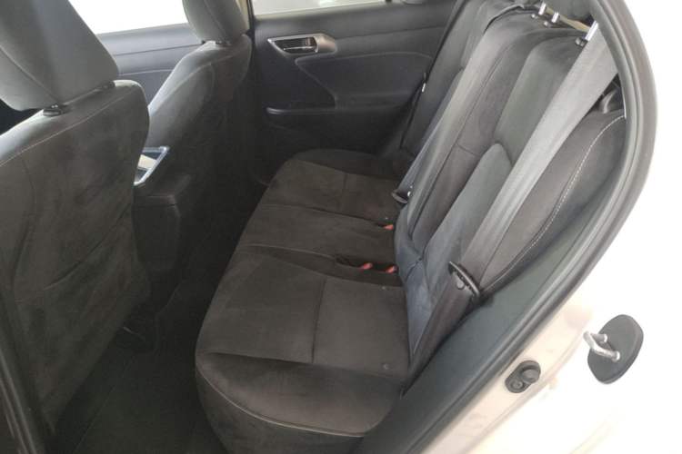 Used Lexus CT 2017 CT200h Elite Edition Solid Color China V Standard Left Rear Seat