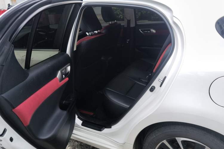 Used Lexus CT 2017 CT200h Comfort Edition Monochrome China VI Left Rear Seat