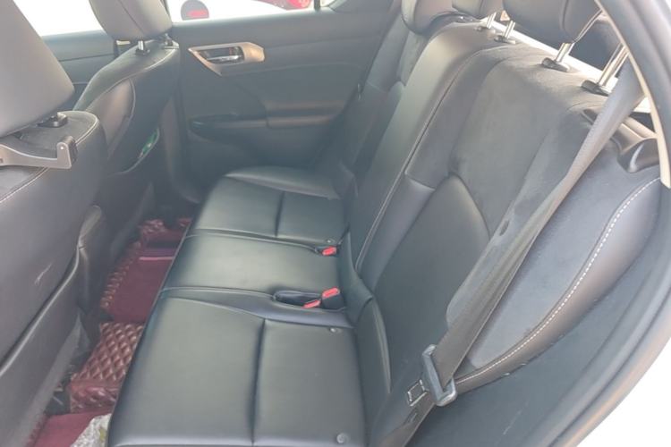 Used Lexus CT 2017 CT200h Comfort Edition Monochrome China V Standard Left Rear Seat