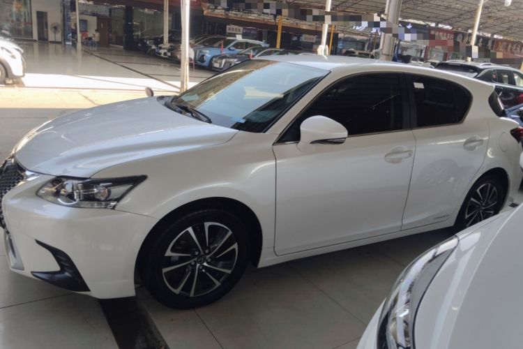 Used Lexus CT 2017 CT200h Elite Edition Monotone China VI Left Side
