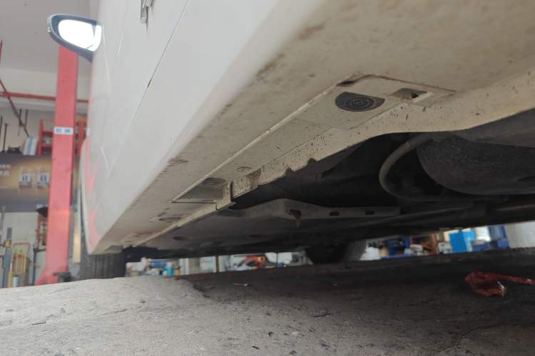 Used Lexus CT 2017 CT200h Comfort Edition Monochrome China VI Left Side Sill