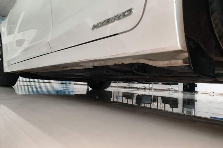 Used Lexus CT 2017 CT200h Elite Edition Monotone China VI Left Side Sill