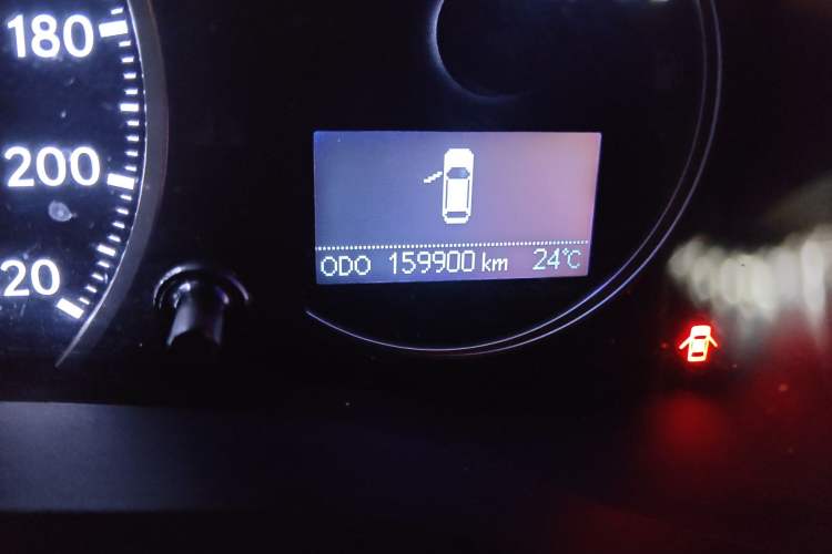 Used Lexus CT 2017 CT200h Comfort Edition Monochrome China V Standard Odometer Close Up