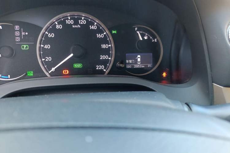 Used Lexus CT 2017 CT200h Elite Edition Solid Color China V Standard Odometer Close Up
