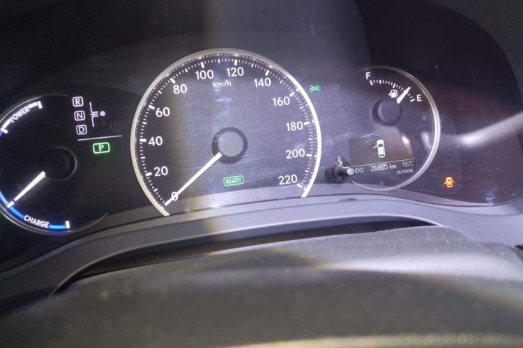 Used Lexus CT 2017 CT200h Comfort Edition Monochrome China V Standard Odometer Close Up