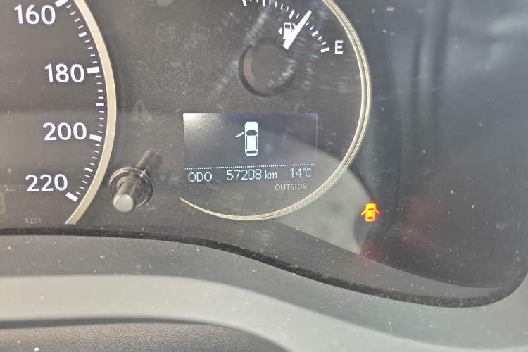 Used Lexus CT 2017 CT200h Elite Edition Solid Color China V Standard Odometer Close Up