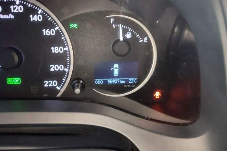 Used Lexus CT 2017 CT200h Elite Edition Solid Color China V Standard Odometer Close Up