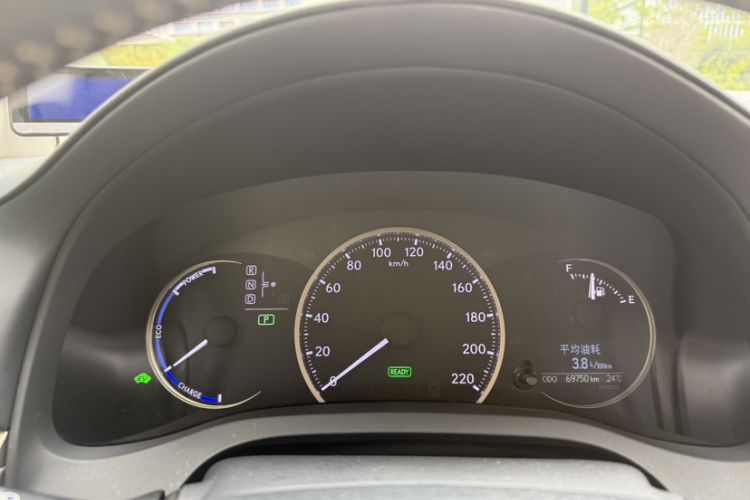 Used Lexus CT 2017 CT200h Elite Edition Solid Color China V Standard Odometer Close Up