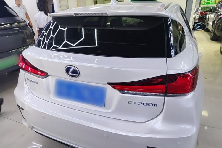 Used Lexus CT 2017 CT200h Elite Edition Solid Color China V Standard Rear