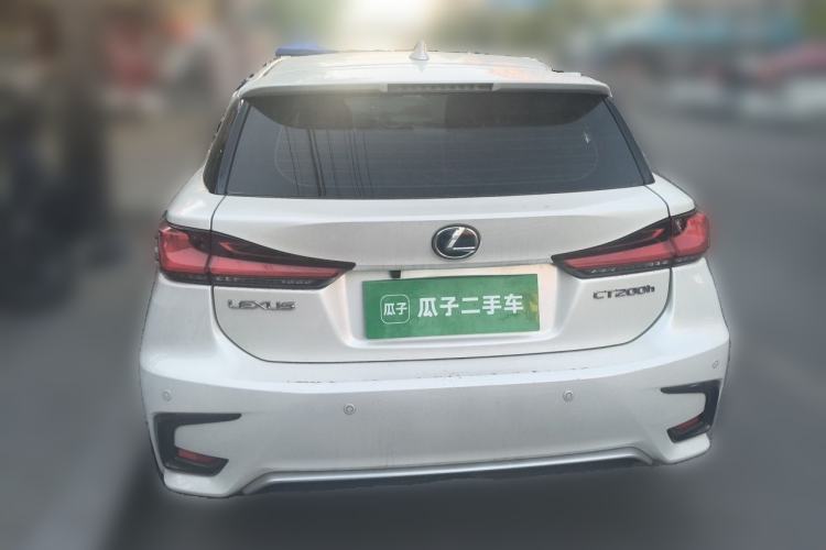 Used Lexus CT 2017 CT200h Elite Edition Monotone China VI Rear