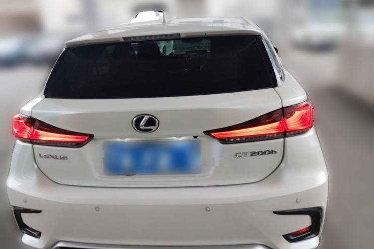 Used Lexus CT 2017 CT200h Elite Edition Solid Color China V Standard Rear