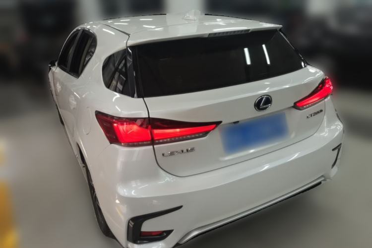 Used Lexus CT 2017 CT200h Elite Edition Solid Color China V Standard Rear Left 45 Deg