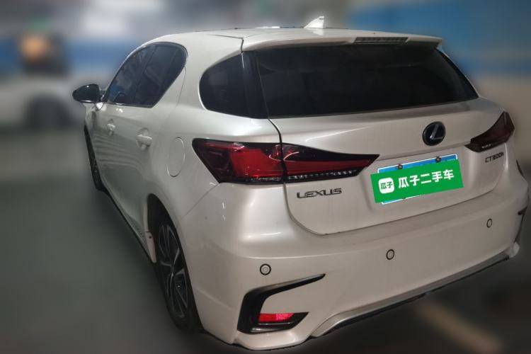 Used Lexus CT 2017 CT200h Elite Edition Solid Color China V Standard Rear Left 45 Deg