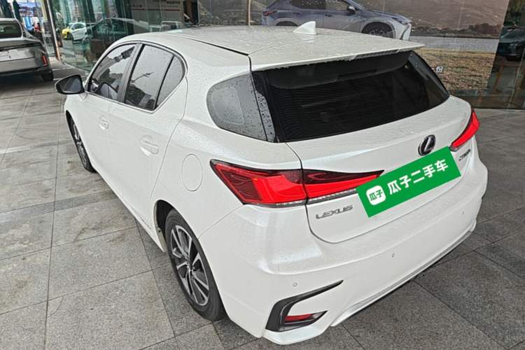 Used Lexus CT 2017 CT200h Elite Edition Monotone China VI Rear Left 45 Deg