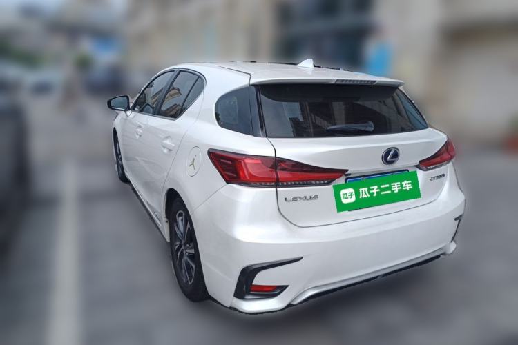 Used Lexus CT 2017 CT200h Comfort Edition Monochrome China VI Rear Left 45 Deg