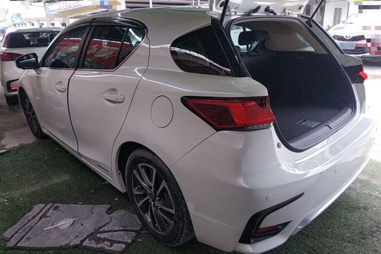 Used Lexus CT 2017 CT200h Elite Edition Monotone China VI Rear Left 45 Deg