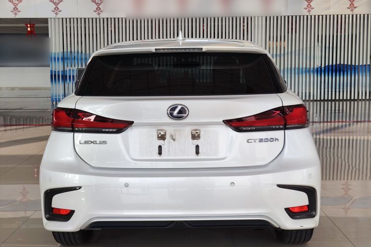 Used Lexus CT 2017 CT200h Elite Edition Monotone China VI Rear