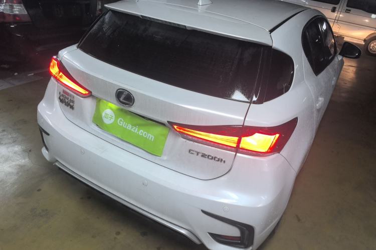 Used Lexus CT 2017 CT200h Elite Edition Solid Color China V Standard Rear Right 45 Deg
