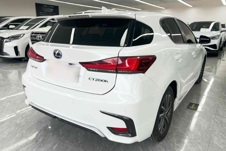 Used Lexus CT 2017 CT200h Elite Edition Solid Color China V Standard Rear Right 45 Deg