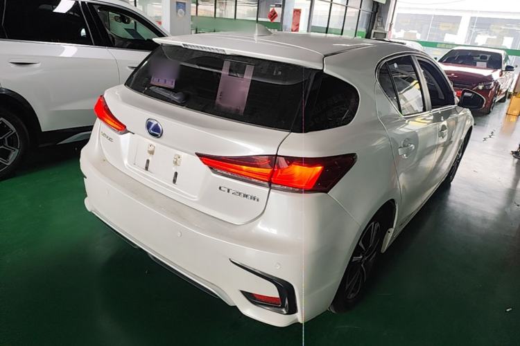 Used Lexus CT 2017 CT200h Comfort Edition Monochrome China V Standard Rear Right 45 Deg