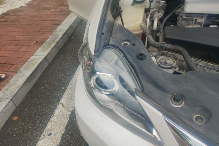 Used Lexus CT 2017 CT200h Comfort Edition Two-Tone China V Standard Right Front Headlight